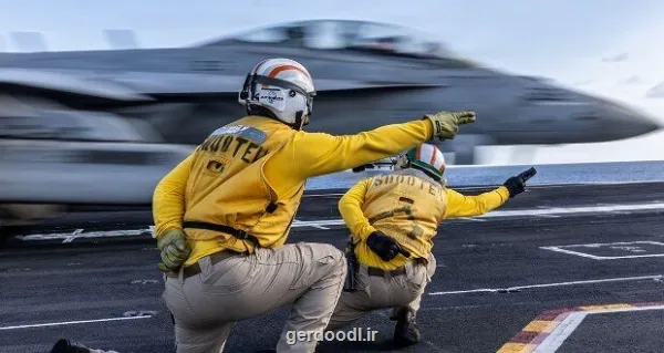 پرواز جنگنده ها از قدرتمندترین ناو جنگی جهان