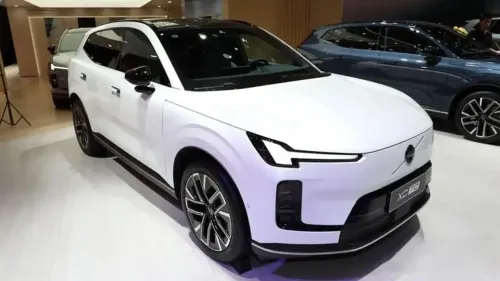 ولوو XC70 در راه ایران