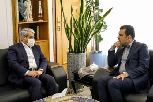 هم افزایی برای پشتیبانی از لطمه های وارده به زیرساخت های علمی
